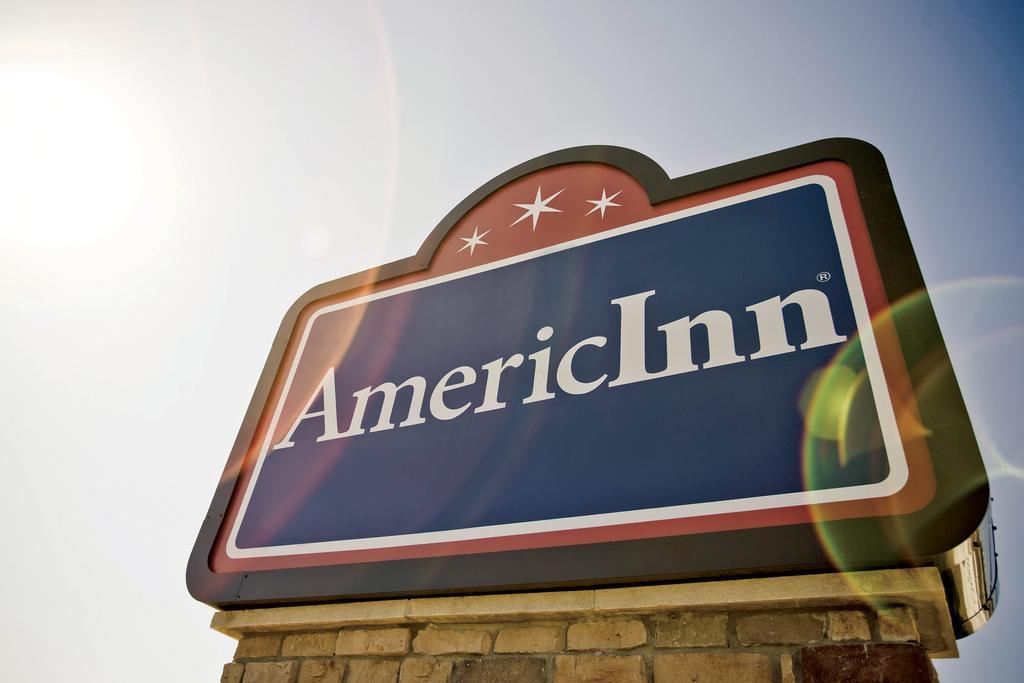 Americinn By Wyndham Lincoln North Стая снимка