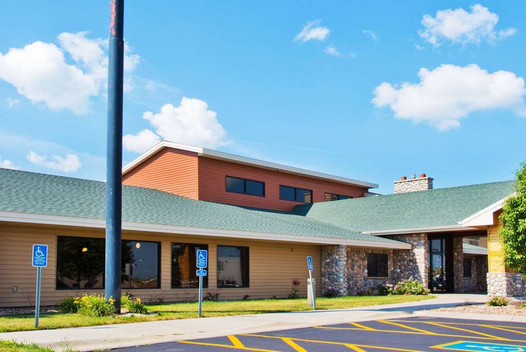 Americinn By Wyndham Lincoln North Екстериор снимка